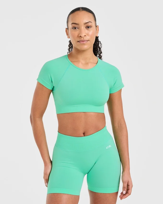 Adapt Seamless Crop Top