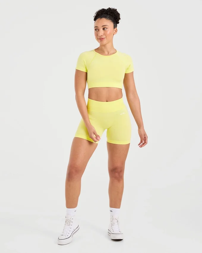Adapt Seamless Crop Top