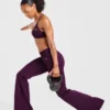 Adapt Seamless Flared Leggings