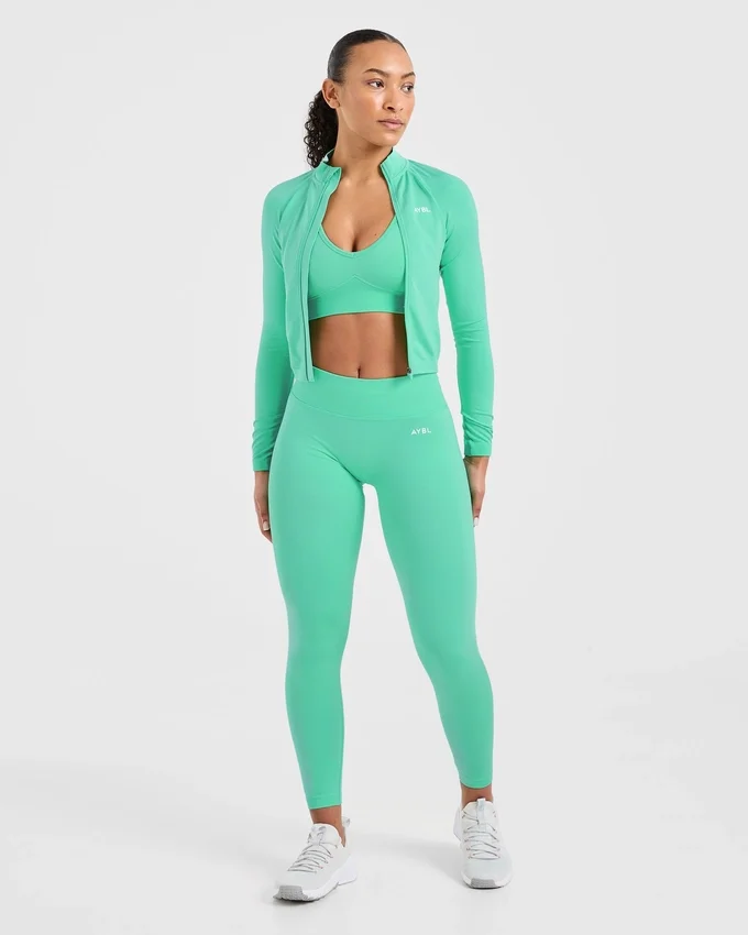 Adapt Seamless Jacket
