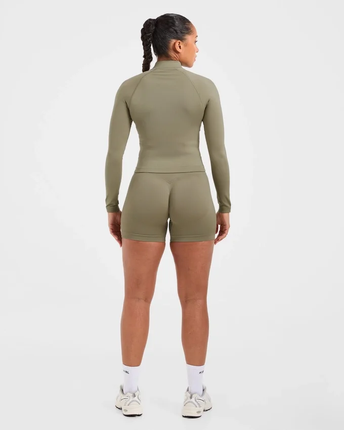 Adapt Seamless Jacket