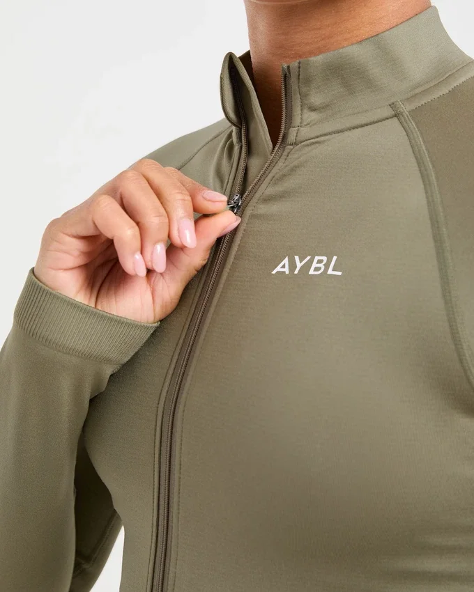 Adapt Seamless Jacket