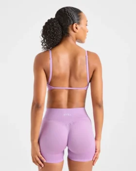 Adapt Seamless Strappy Sports Bra