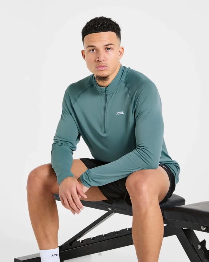 Attain Seamless 1/2 Zip Pullover