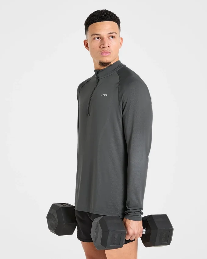 Attain Seamless 1/2 Zip Pullover