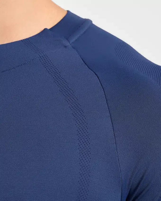 Attain Seamless T Shirt