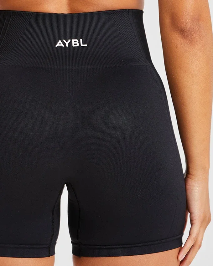 Balance V3 Seamless Cycling Shorts