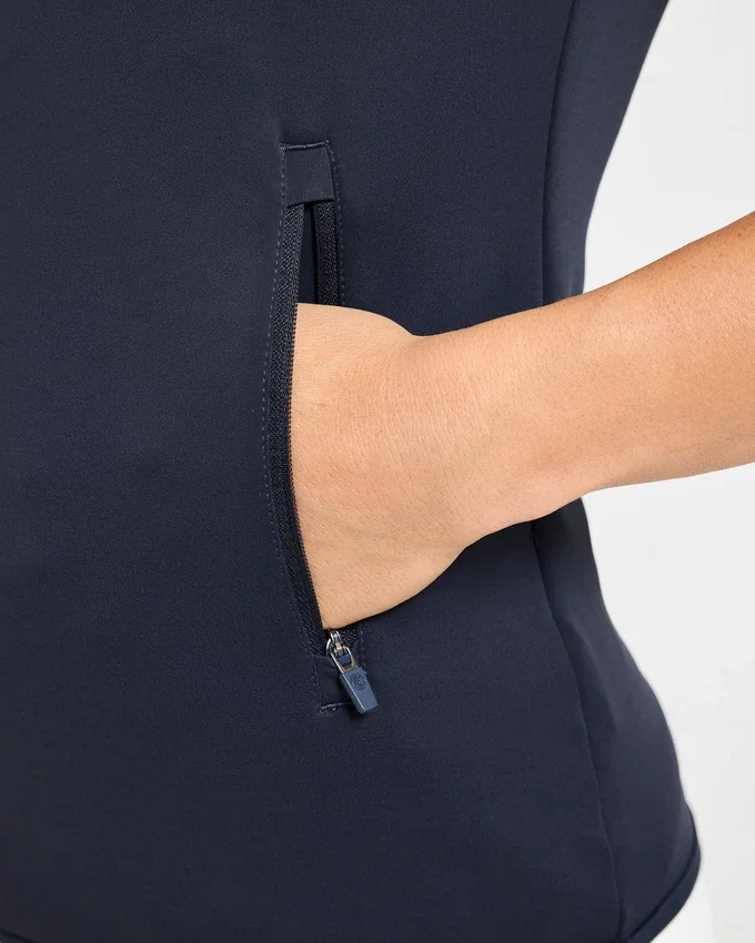 Classic 1/4 Zip Vest