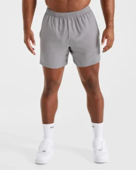 Core 5" Shorts