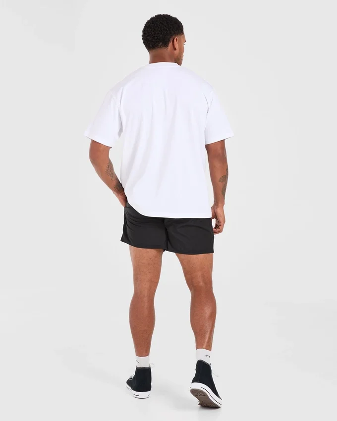 Core 5" Shorts