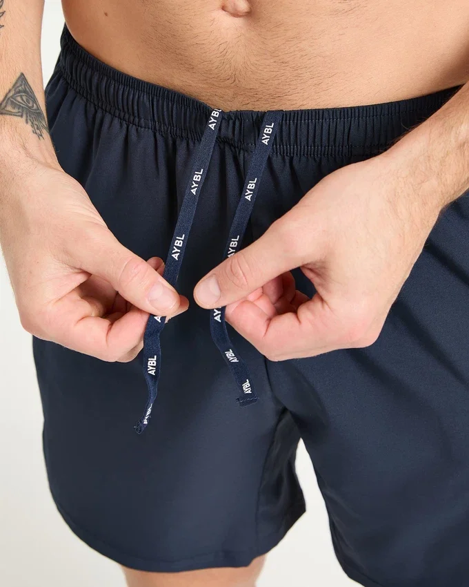 Core 7" Shorts