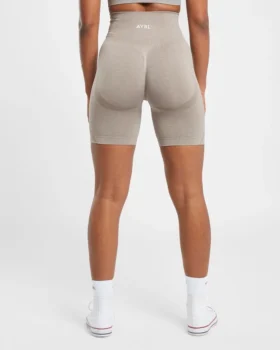 Empower Seamless Cycling Shorts