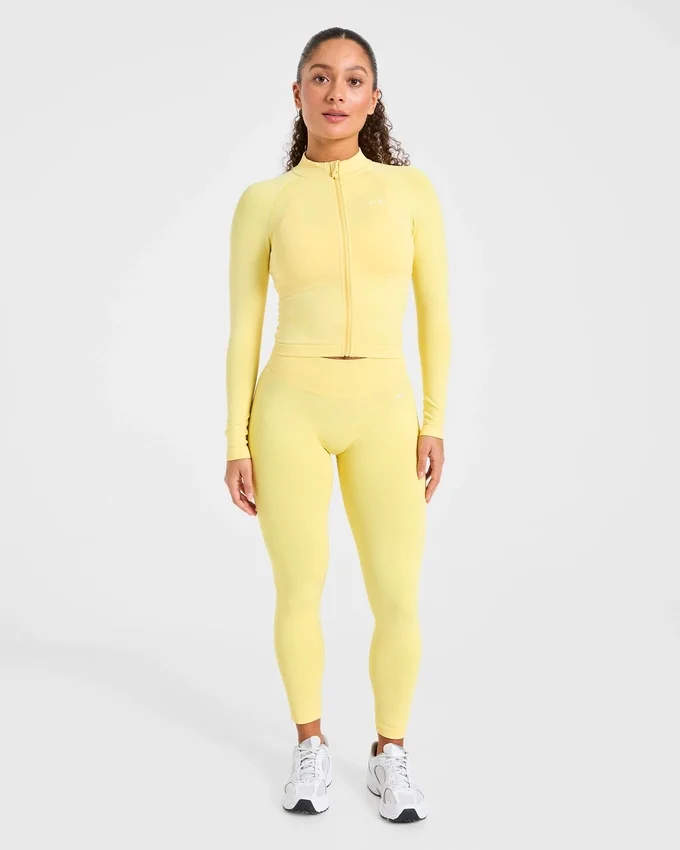 Enhance Seamless Jacket