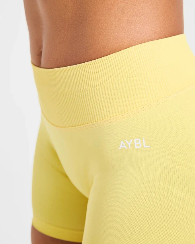 Enhance Seamless Shorts | 3.5"