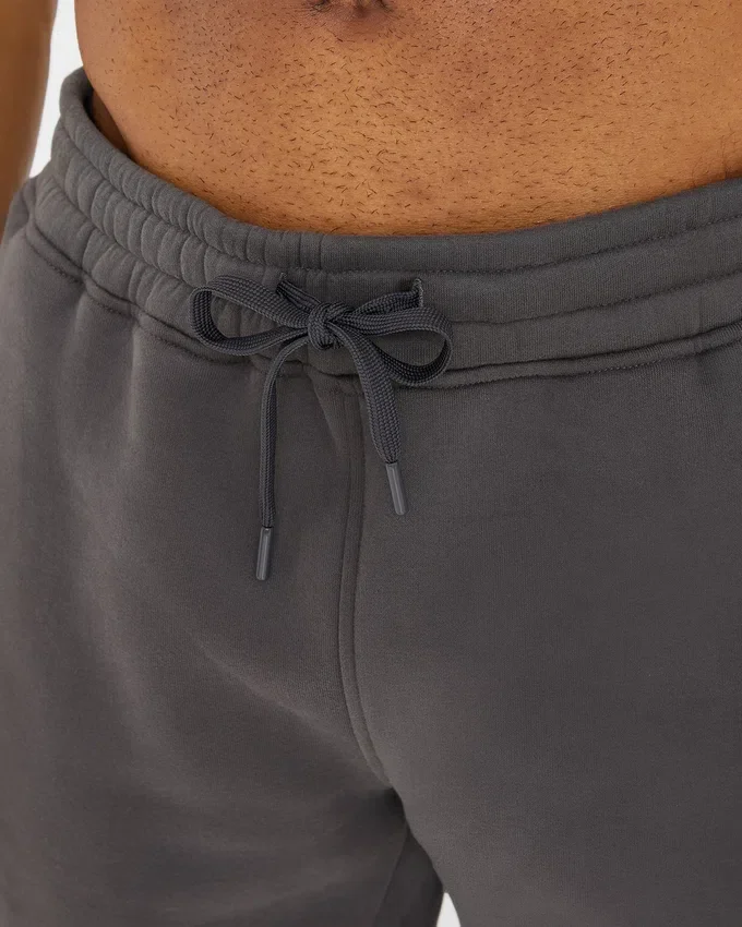 Essential 7" Shorts