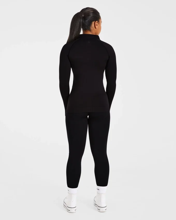 Essential Seamless Zip Jacket