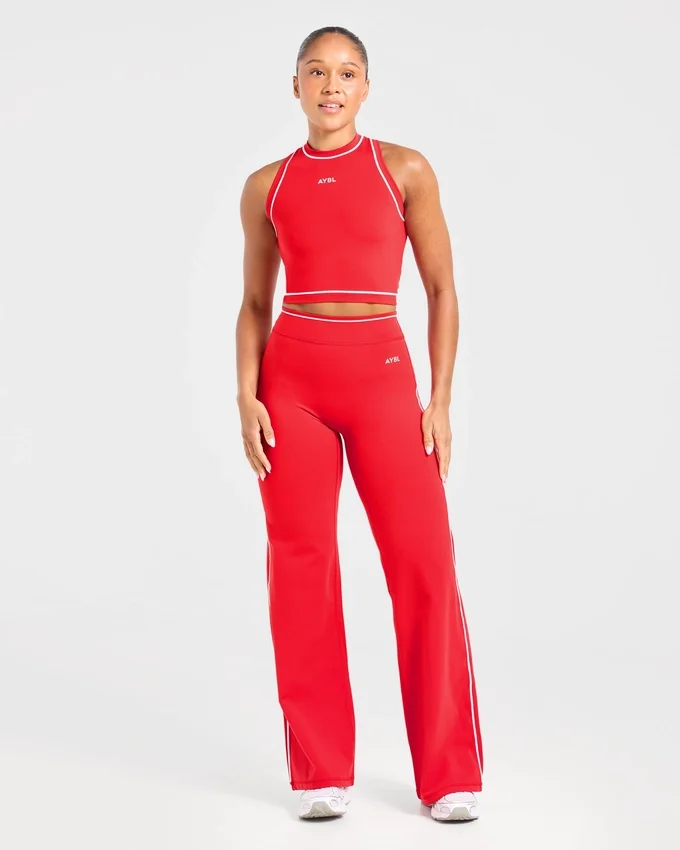 Form Flared Leggings