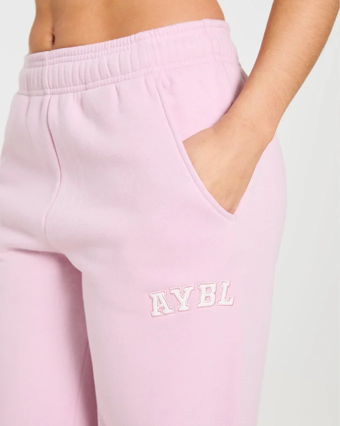Varsity 2.0 Oversized Straight Leg Joggers