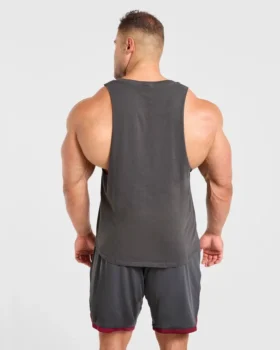 Wesley Vissers x Vintage Loose Stringer